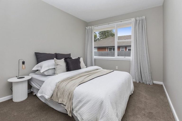 Photo of property in 30 Shannon Place, Belfast, Christchurch, 8051