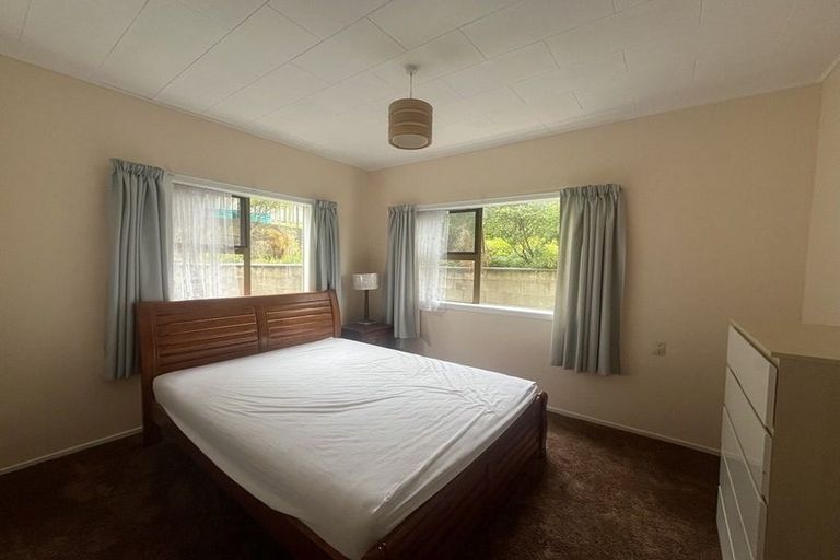 Photo of property in 1 Burgess Street, Te Aroha, 3320