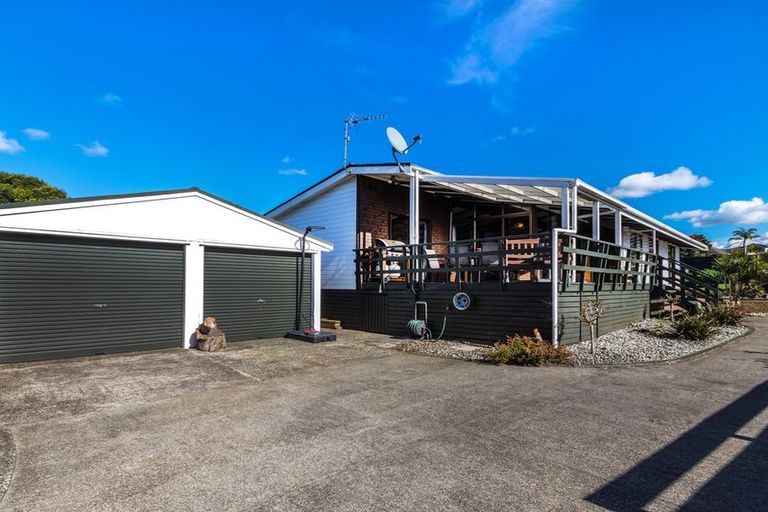 Photo of property in 168 Wellington Street, Pukekohe, 2120