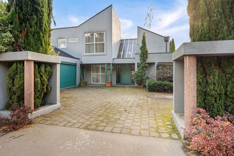 Photo of property in 103 Grahams Road, Burnside, Christchurch, 8053
