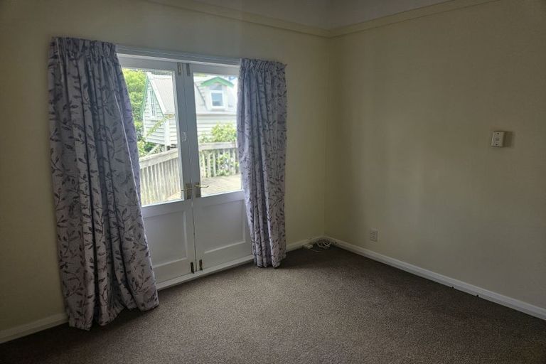 Photo of property in 13 Vallance Street, Kilbirnie, Wellington, 6022