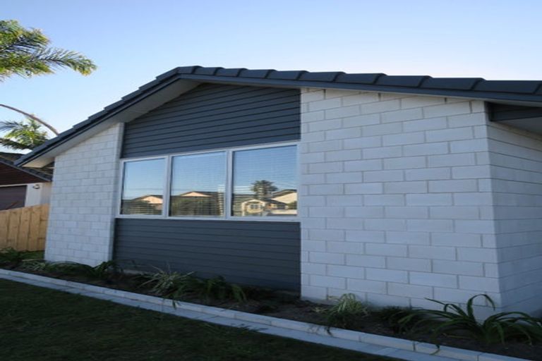 Photo of property in 31 Denny Hulme Drive, Mount Maunganui, 3116