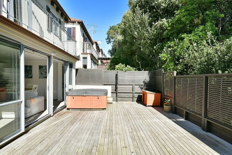 Photo of property in 67 Alverna View, Gulf Harbour, Whangaparaoa, 0930