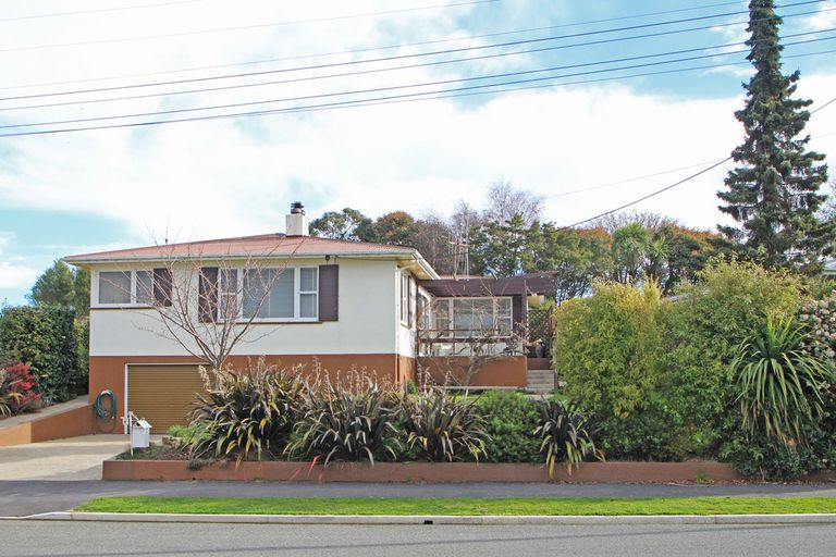 Photo of property in 7 Oxford Street, Holmes Hill, Oamaru, 9401