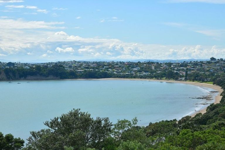 Photo of property in 142 Vipond Road, Stanmore Bay, Whangaparaoa, 0932