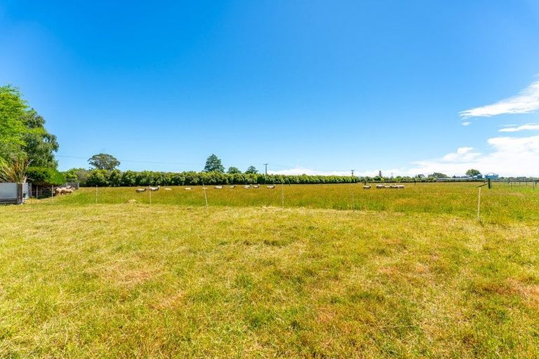 Photo of property in 230 Timaru - Temuka Highway, Levels, Timaru, 7973