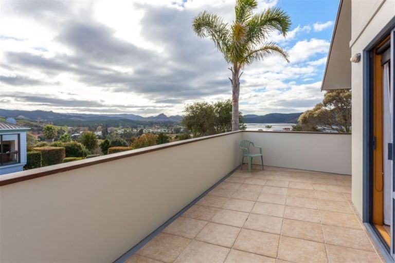 Photo of property in 144 Tirohanga Drive, Whangamata, 3620