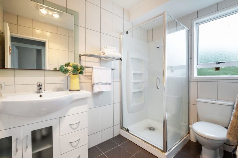 Photo of property in 62 James Street, Bayview, Auckland, 0629