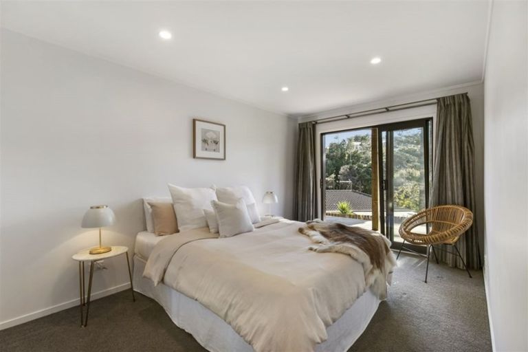 Photo of property in 2/58 James Street, Bayview, Auckland, 0629