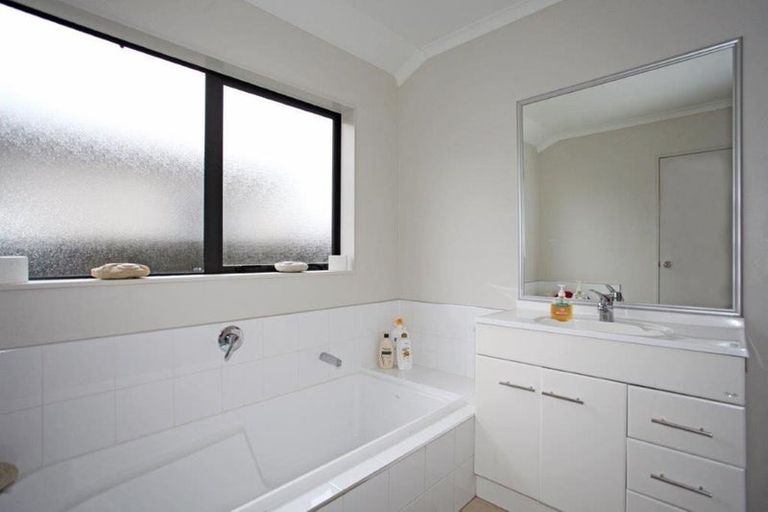 Photo of property in 14b Church Street, Tuakau, 2121