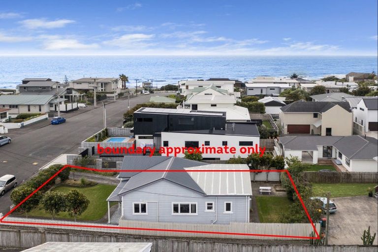 Photo of property in 19 Beach Street, Fitzroy, New Plymouth, 4312