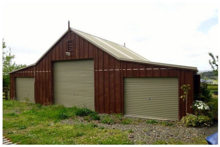 Photo of property in 465 Sim Road, Paerata, Pukekohe, 2676