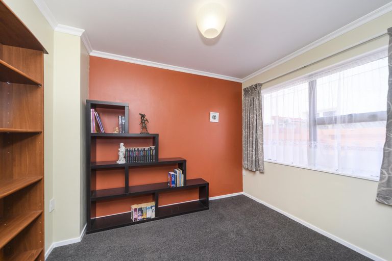 Photo of property in 4/82 Russell Street, Palmerston North, 4414