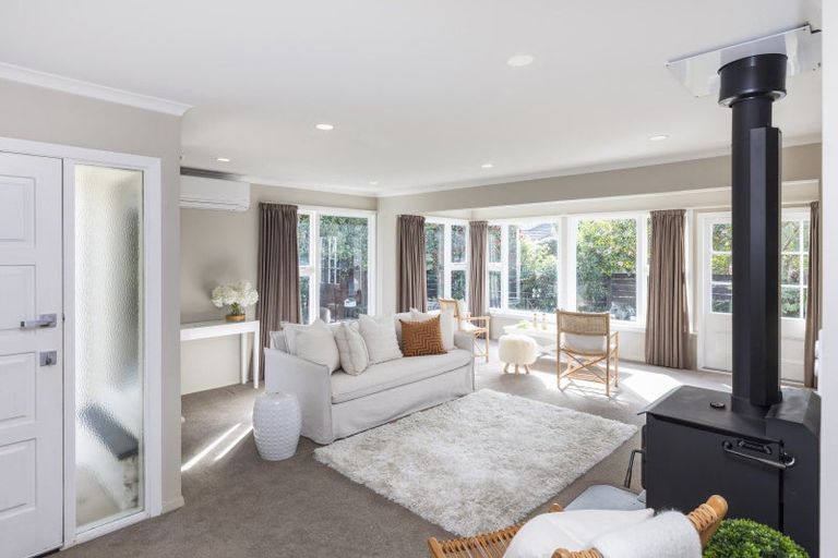 Photo of property in 39 Hurunui Street, Cracroft, Christchurch, 8025