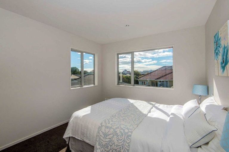 Photo of property in 3/49 Maxwell Street, Riccarton, Christchurch, 8041