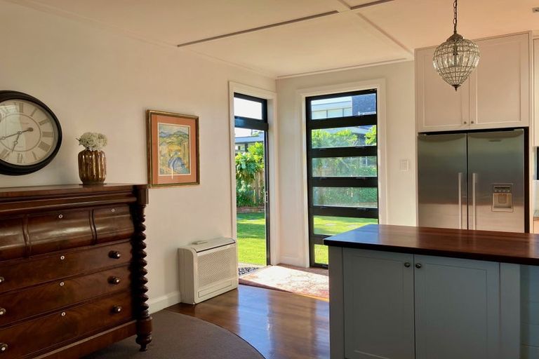 Photo of property in 66 Ludlam Street, Seatoun, Wellington, 6022