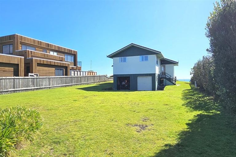 Photo of property in 244 Kenwood Drive, Matarangi, Whitianga, 3592