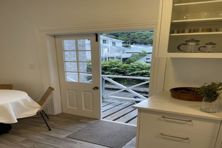 Photo of property in 174 Tinakori Road, Thorndon, Wellington, 6011