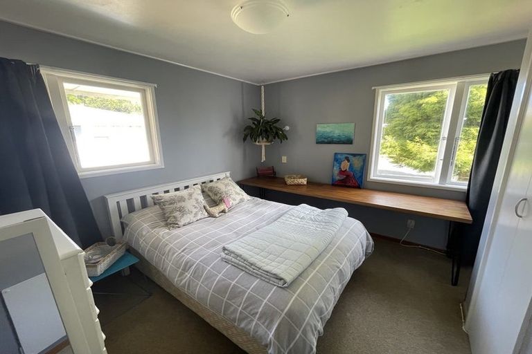 Photo of property in 8 Miro Place, Waiuku, 2123