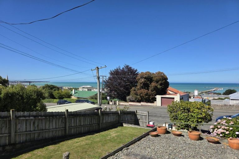 Photo of property in 32a Wharfe Street, South Hill, Oamaru, 9400