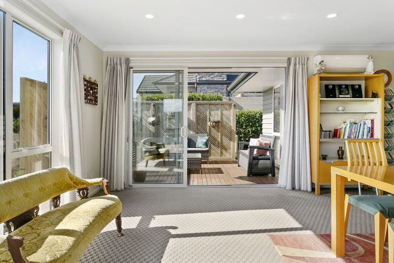 Photo of property in 10 Loloma Way, Wharewaka, Taupo, 3330