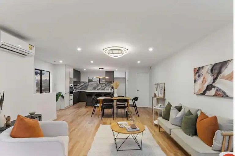 Photo of property in 166b Rathgar Road, Henderson, Auckland, 0610