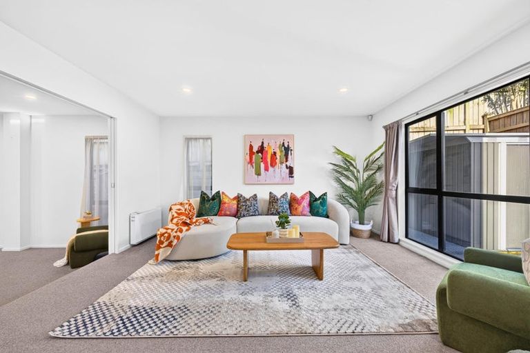 Photo of property in 10 Sophie Lane, Henderson, Auckland, 0612