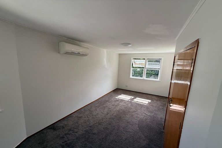 Photo of property in 18 Renwick Street, Papakura, 2110