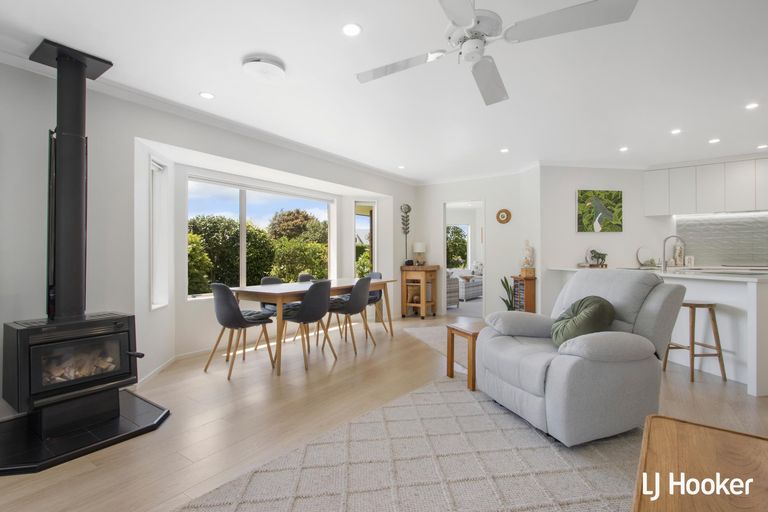 Photo of property in 7 Island Vista, Athenree, Katikati, 3177