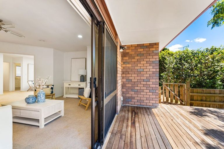 Photo of property in 42 The Circle, Manly, Whangaparaoa, 0930