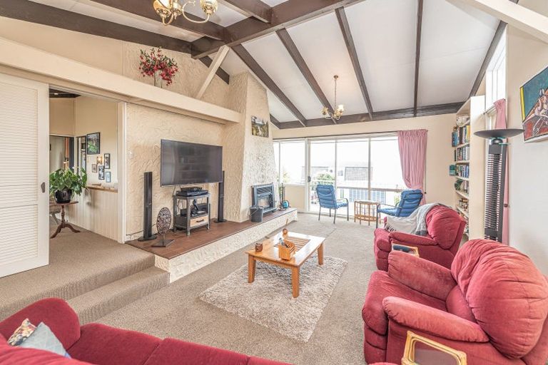 Photo of property in 4 Kapiti Terrace, Castlecliff, Whanganui, 4501