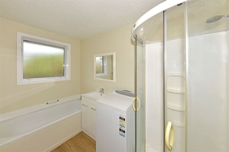 Photo of property in 1/7a Kruse Place, Redwood, Christchurch, 8051