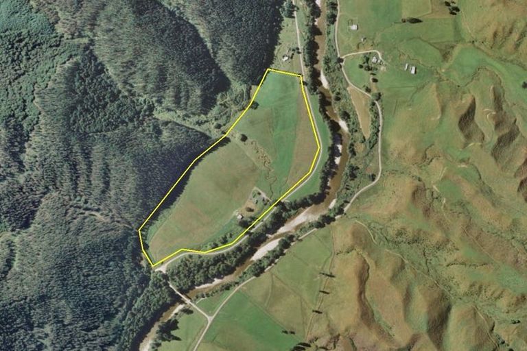 Photo of property in 61 Matiri West Bank Road, Matiri, Murchison, 7077