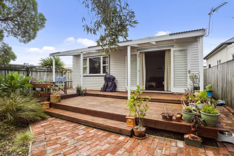 Photo of property in 47 Beach Street, Petone, Lower Hutt, 5012