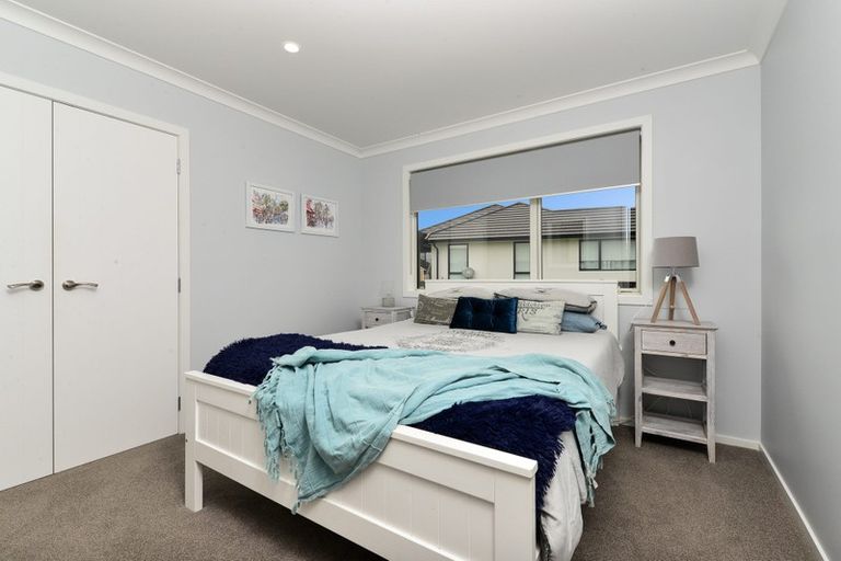 Photo of property in 32 Mike Smith Drive, Cambridge, 3434