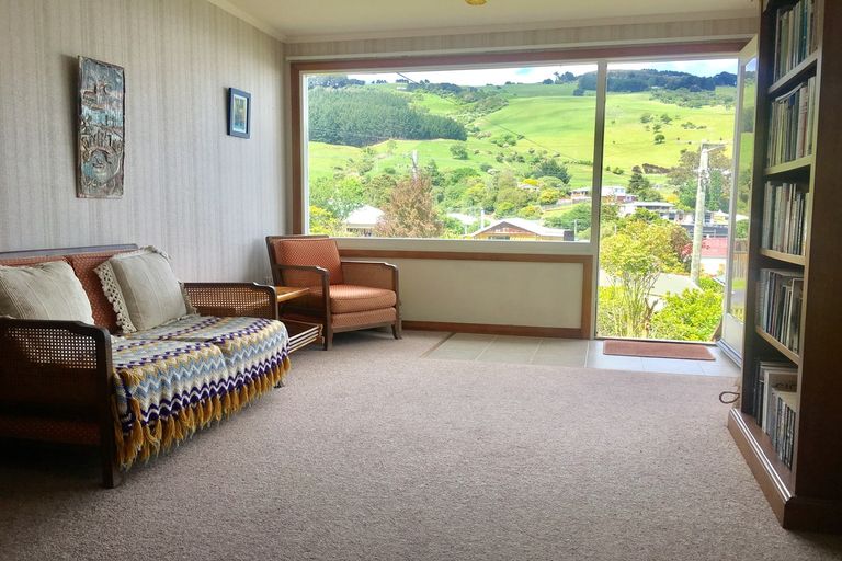 Photo of property in 3 Dickson Street, Macandrew Bay, Dunedin, 9014