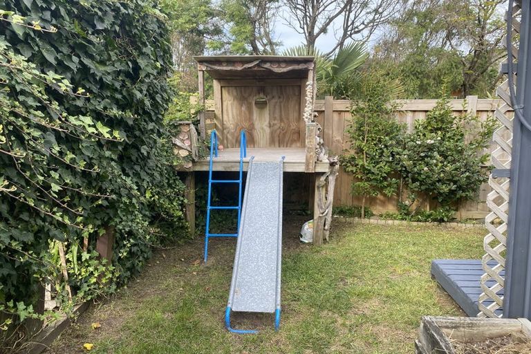 Photo of property in 3 Marjorie Lane, Papamoa Beach, Papamoa, 3118