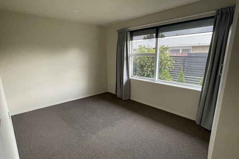 Photo of property in 1/78 Middlepark Road, Sockburn, Christchurch, 8042