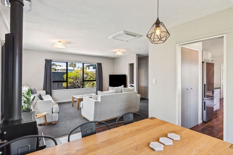 Photo of property in 37 Campbell Avenue, Paraparaumu, 5032