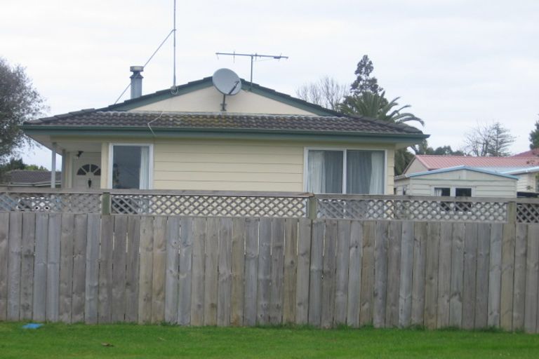 Photo of property in 41 Boundary Road, Opaheke, Papakura, 2113