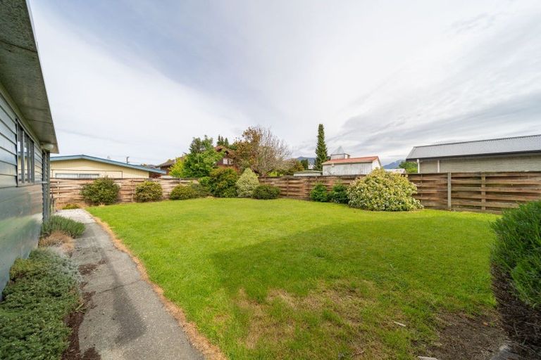 Photo of property in 35 Henry Street, Te Anau, 9600