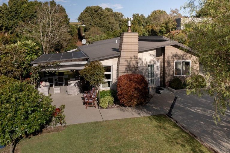 Photo of property in 16 Kayelene Place, Omokoroa, 3114