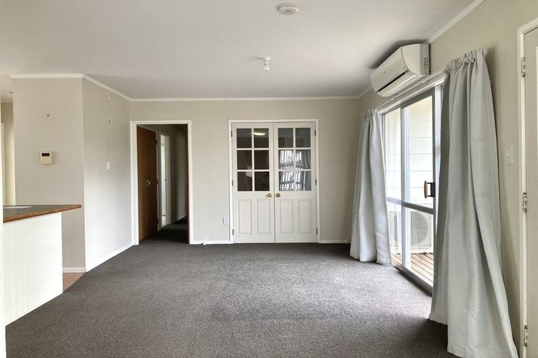 Photo of property in 67 Nui Mana Place, Te Atatu South, Auckland, 0610