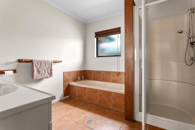 Photo of property in 8a Anzac Avenue, Whakatane, 3120