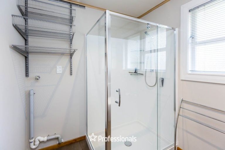 Photo of property in 2/37 Tararua Street, Trentham, Upper Hutt, 5018