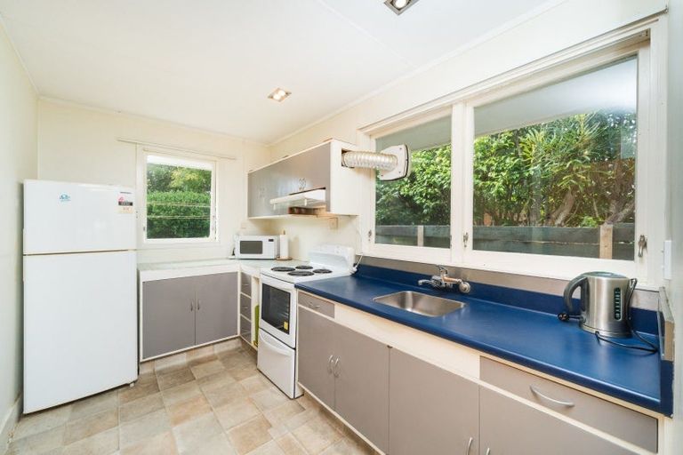 Photo of property in 6 Seaton Court, Hokowhitu, Palmerston North, 4410