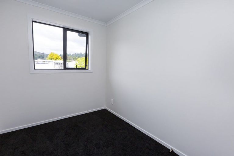 Photo of property in 16a Bowers Street, Stokes Valley, Lower Hutt, 5019