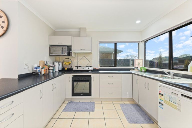 Photo of property in 7 Frame Place, Owhata, Rotorua, 3010