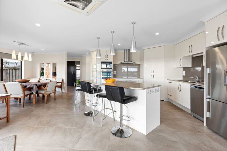 Photo of property in 55 Mortlake Heights, Pyes Pa, Tauranga, 3112