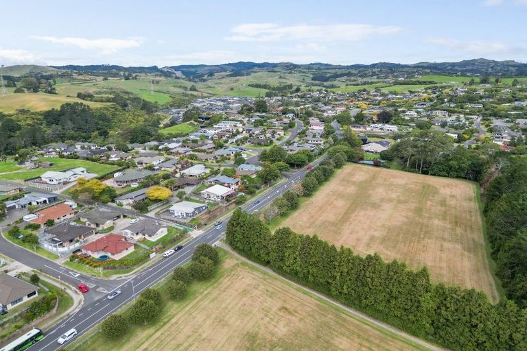 Photo of property in 6 Atkins Way, Ohauiti, Tauranga, 3112